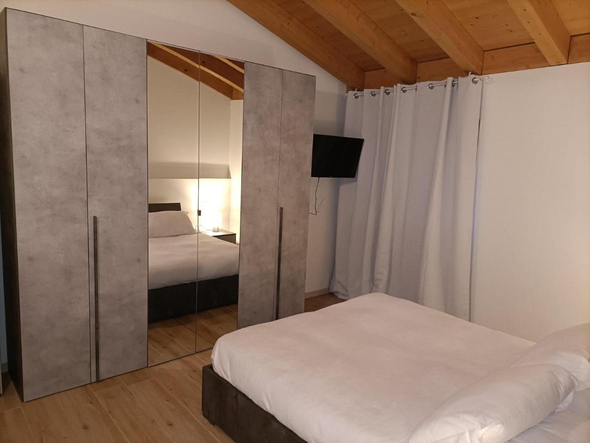 B&B In Fattoria Berzo San Fermo Экстерьер фото